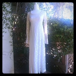 Petite vintage wedding dress / boho lace dress